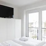 Apartment Strand